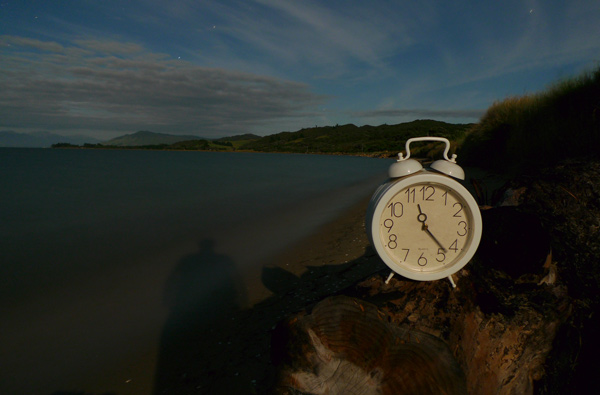 52. Moving hands, white face: high tide by moonlight