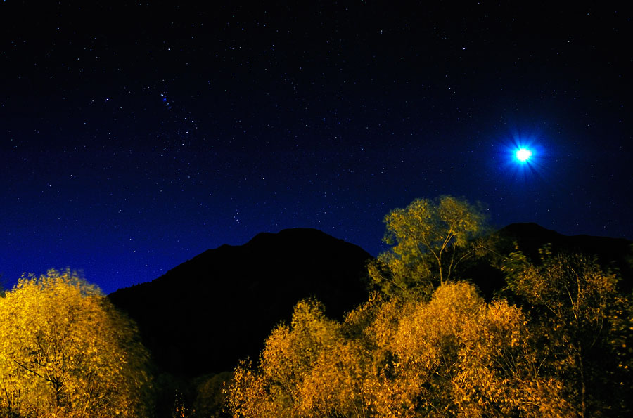 215. Sinking moon, Arrowtown