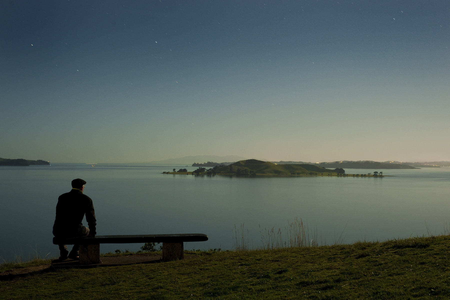 Hauraki Gulf moonlight: A cautionary tale